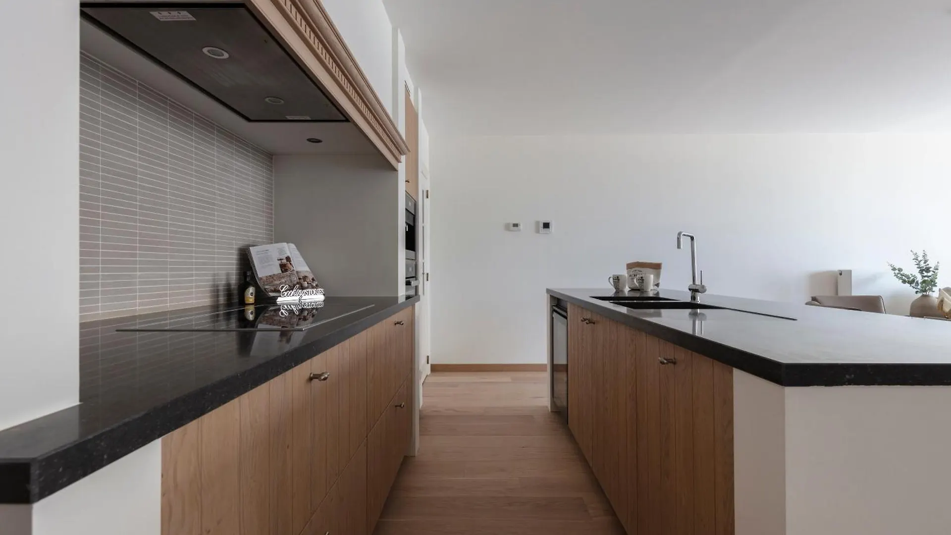 Strand Appartement Met Zwembad Ostend 0*,  Belgium