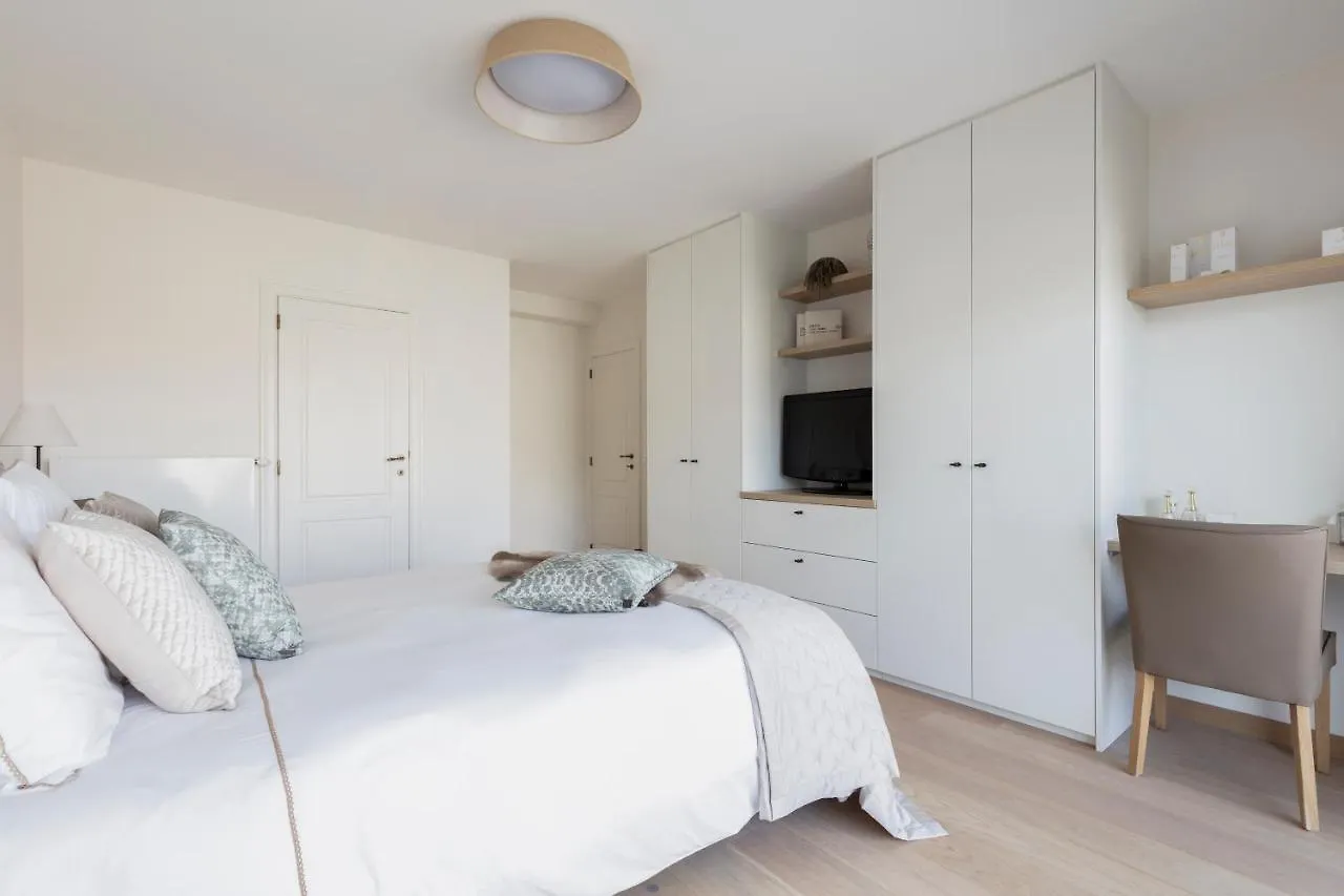 Strand Appartement Met Zwembad Ostend 0*,