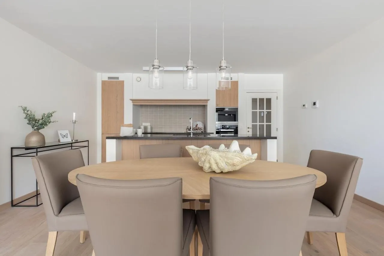 Strand Appartement Met Zwembad Ostend 0*,
